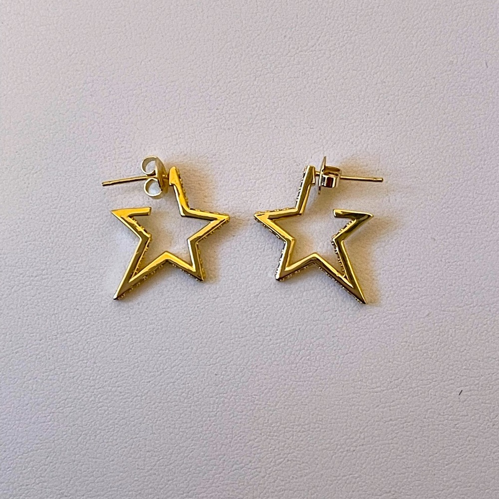 Pavé Star Earrings